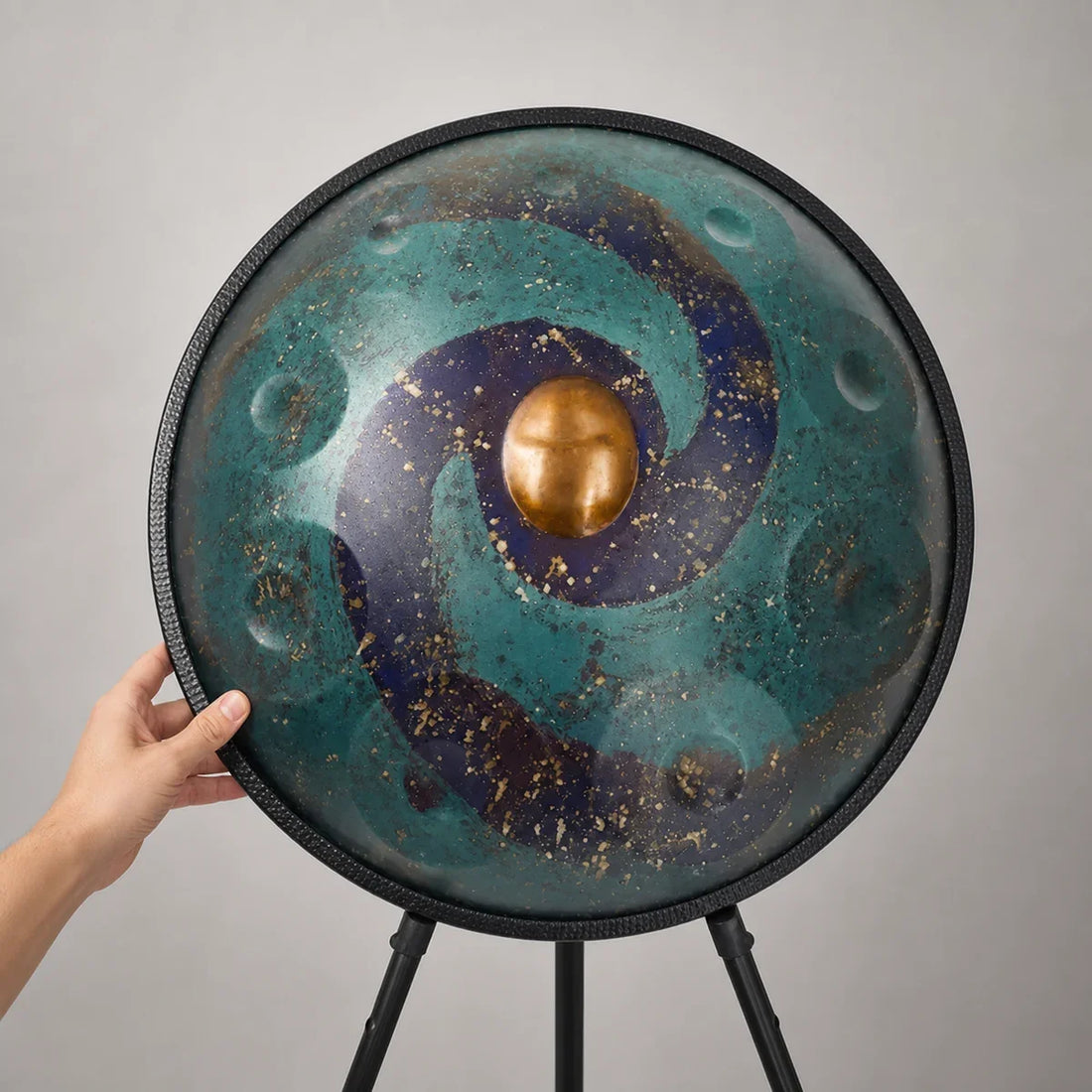 Handpan D Minor 10 Notes - Spiral or Abstract Motif