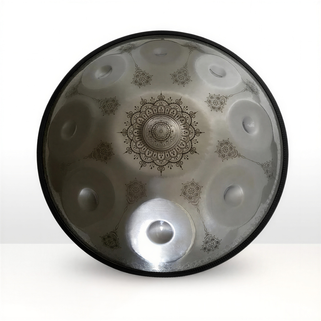 Handpan Celtic D Minor 9-12 Notes - Engraved, Gold or Silver